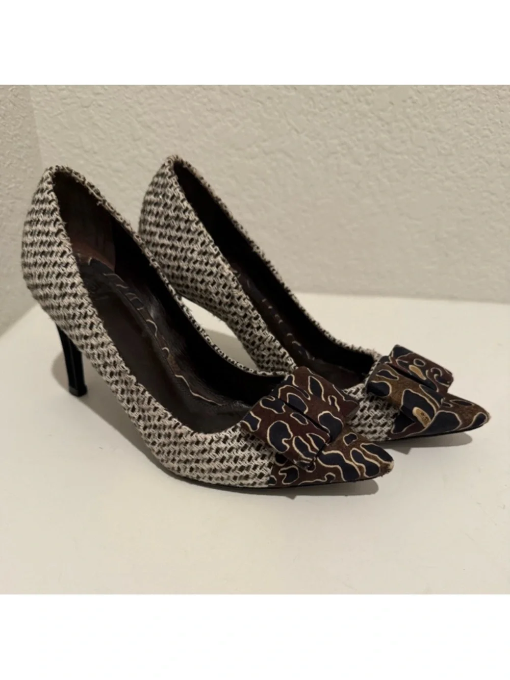 Tory Burch Cleo Tweed and Silk Bow High Heel Pump Brown Navy Leopard Size 7